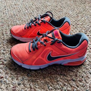 nike air dictate 2 women's